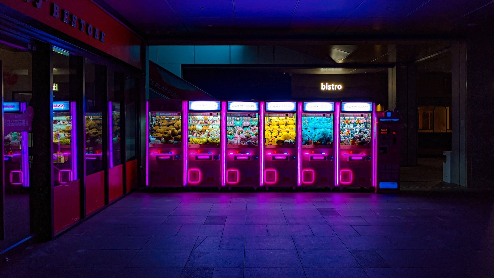 Vending Machine Modern
